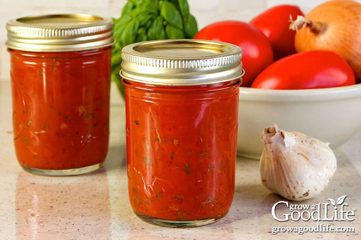 Sütőben sült paradicsomszósz befőzési receptje - Így készítsd el otthon!